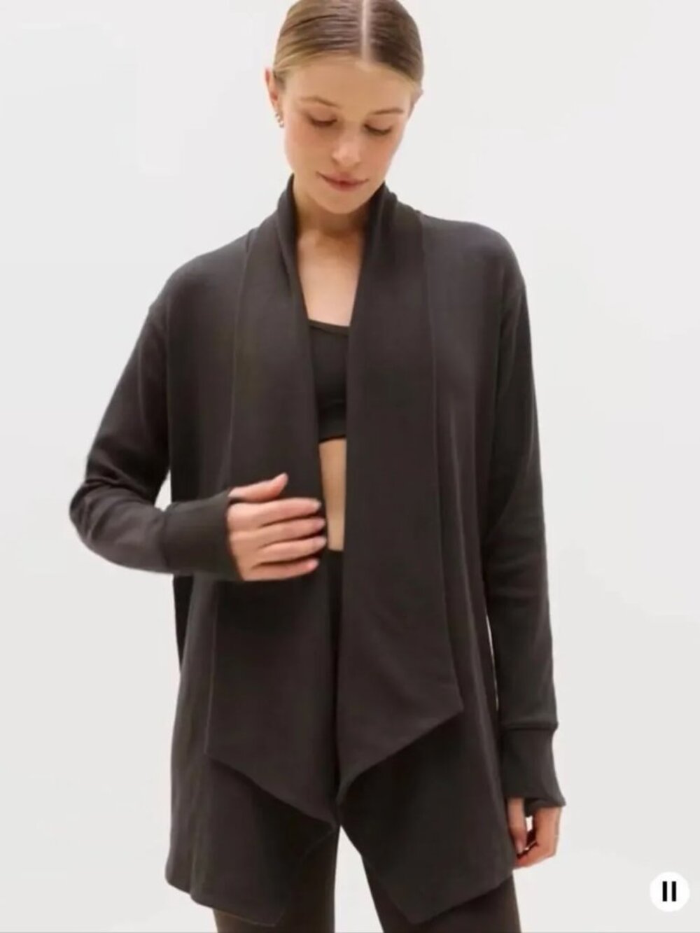 Women ATHLETA Pranayama Restore Wrap Cardigan sz MT eggplant color